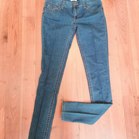 RED VALENTINO DESIGNER JEANS WITH ACCENT BOW TAG SIZE 31 WAIST - Picture 2 of 6